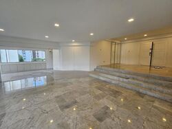 Leonie Towers (D9), Apartment #578505391
